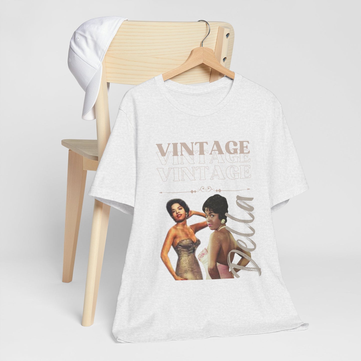 Unisex Jersey Short Sleeve Vintage Della Tee